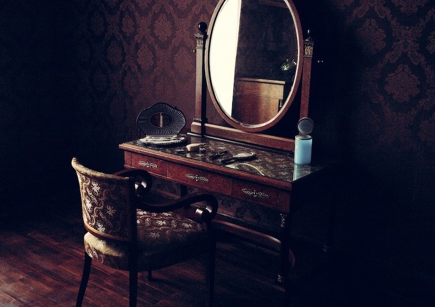 Mirroir ancien